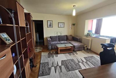 SIMION BARNUTIU - 2 CAMERE - ETAJ INTERMEDIAR - BLOC IZOLAT - SPATIOS - 1