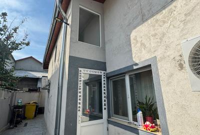 Casă individuală cu 7 camere în Rahova