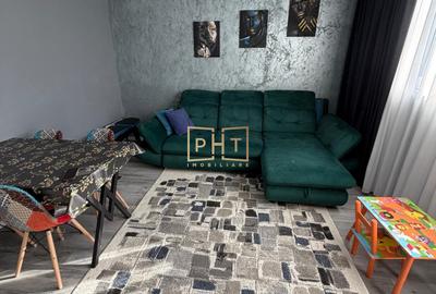 De vânzare apartament cu 3 camere, 76 mp, zona Sub cetate! - 1
