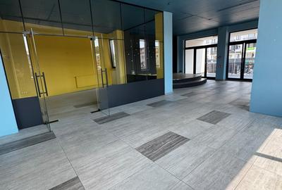 Spațiu comercial, de 150.00 mp, în Florești