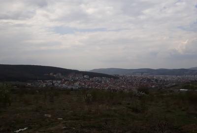 Teren intravilan de 2533 mp, în Europa