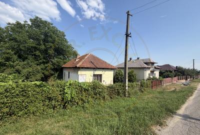 Teren Construcții intravilan de 1032 mp, în Micești