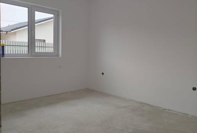 FARA COMISIOANE in Joita casa 4 camere 2 bai terasa PARTER + pod placa la cheie - 13