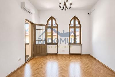 Spațiu Comercial | Centru | 3 Camere | 100 mp | Etaj 500/ Mansarda 400 - 3