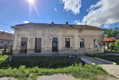 Spațiu comercial, de 244.00 mp, în Ardud