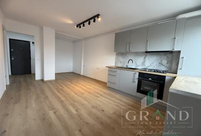 Apartament cu 3 camere semidecomandat, mobilat în Florești