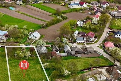 SE VINDE Teren construibil, cu utilitati, in Dumbravita, jud.Suceava - 2