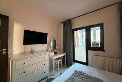Apartament cu 3 camere decomandat, mobilat în Vitan