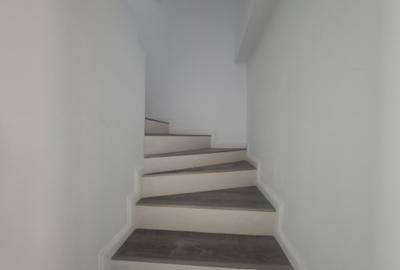 ​Vilă modernă de mijloc, finalizată la cheie | P+E+M | Curte proprie 130 mp - 22