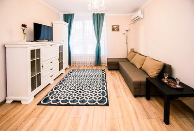 Apartament cu 2 camere decomandat, mobilat în Ultracentral