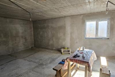 O casă nouă,teren generos și locul în care planurile de mâine pot începe astazi - 18