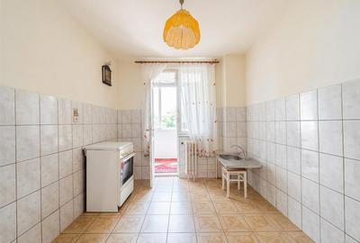 RECO Apartament la etaj 1 pe Bulevardul Dacia - 3
