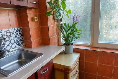Apartament 2 camere decomandate | CET | Zona Școala 40 - 2