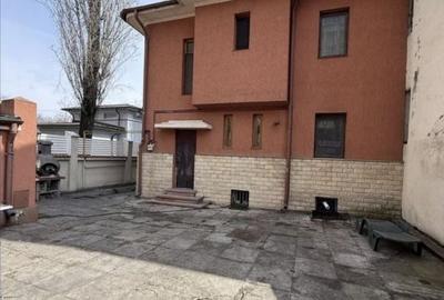 Vila cu personalitate - 6 camere in Cotroceni - 6