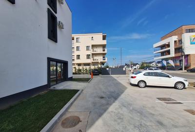 Spațiu comercial, de 563 mp, în Tunari