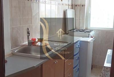 Apartament 2 camere , decomandat în Titan, sec.3 - 3