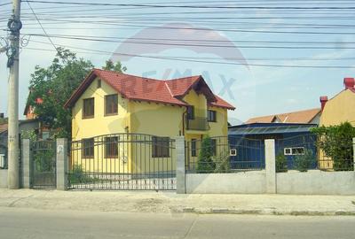 Casă individuală cu 3 camere în Mărăști