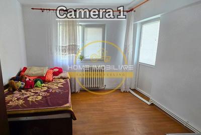 Apartament 4 camere, decomandat   Zona Dacia (Bulevard) 125000 euro - 4