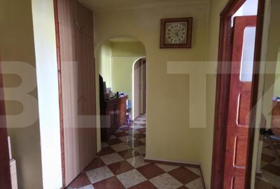 Apartament cu 3 camere decomandat în Mihai Bravu