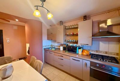 Apartament 2 camere,decomandat,zona Liliacului - 12