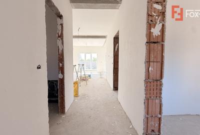 Duplex de vanzare pe parter, 3 camere - Mosnita Veche - Centru - 12