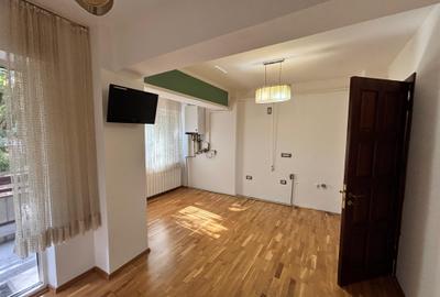 Apartament 3 camere et 1 Calea lui Traian zona Lahovari - 19