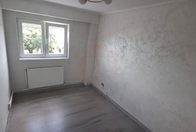 🏡 De închiriat 3 camere, Port, 3.200 RON\luna - 5