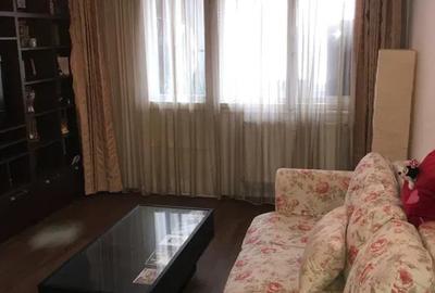 Apartament cu 2 camere semidecomandat, mobilat în Drumul Taberei