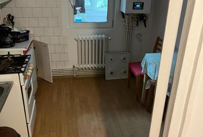 3 Camere Decomandat - Pacurari - Zona Toma Cozma /Str. Neculau - ETAJUL 1 - orientare linistita - 2
