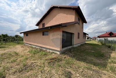 Casă / Vilă de vânzare intrare Lamotesti - 30