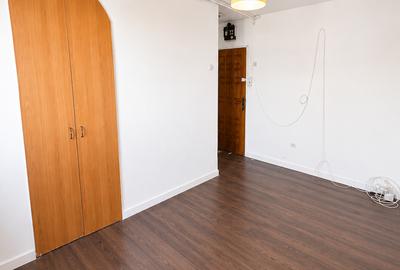 Garsonieră 18 mp cu centrală proprie, lângă Piața Sudului-Sun Plaza - 4