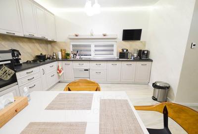 La cheie! Duplex Lux 5 camere, 191 mp in Europa, Curte 220 mp,Parcari - 5
