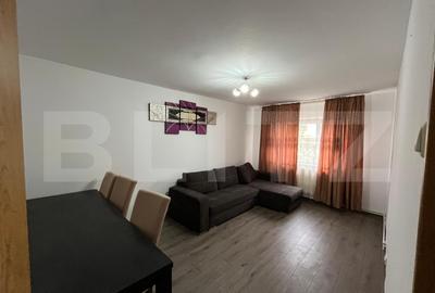 Apartament de inchiriat, 3 camere, zona Mall - 1