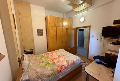 Apartament 4 camere cu scara interioara,  zona Cetate - 9