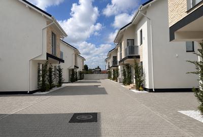 Eleganță și confort într-o locuință individuală P+1+M/ Parc Ghidigeni - 1