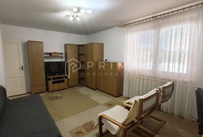 Chirie 2 camere, decomandat, mobilat complet, etaj intermediar- Poli 2 - 1