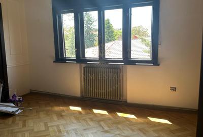 Apartament în vilă | 4 Camere + Boxă | 15 Min. Metrou Piata Unirii - 6