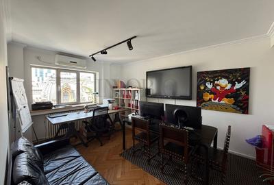 Apartament cu 3 camere decomandat în Calea Victoriei