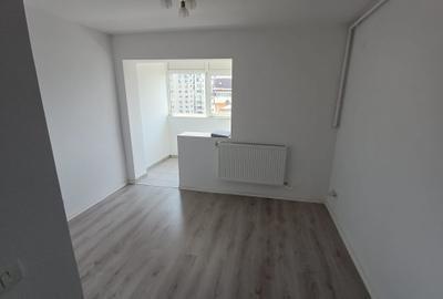 Apartament cu 2 camere semidecomandat în Titan