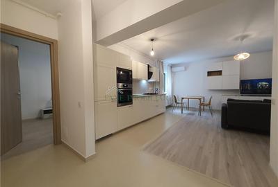 Apartament cu 2 camere semidecomandat, mobilat în Dacia