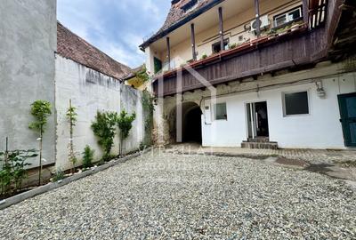 Spatiu comercial in zona central, 70mp utili, acces auto in curte - 11