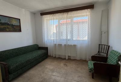 2 cam, 53mp, fara imbunatatiri, et.4, cu acoperis, Zahana - 1