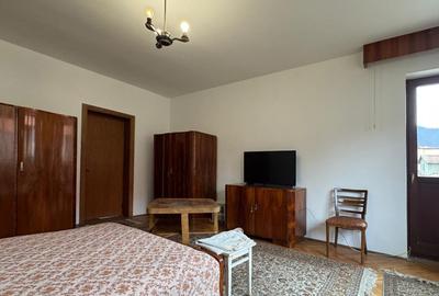 VILA  SPATIOASA IN CENTRUL VECHI - 12