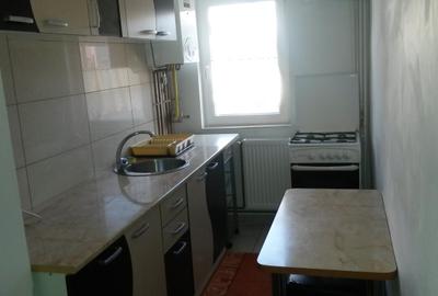 Apartament 1 camera  decomandat Zona Aem langa Profi Centrala amenajat - 4
