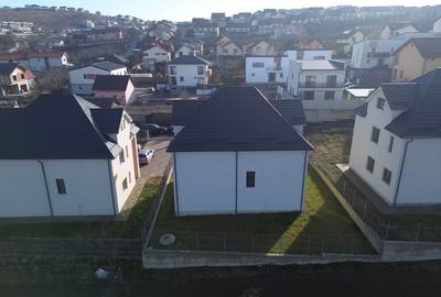 Casă individuală nZEB, 194 mp utili, teren 468 mp, Dezmir - 10