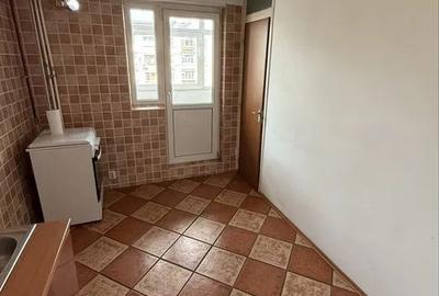Apartament 2 camere de vanzare Lujerului - 2