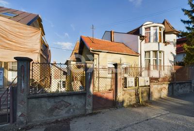 Casă cu 3 camere în Gruia