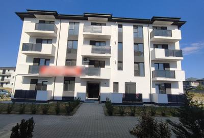 Apartament cu 2 camere decomandat în Est