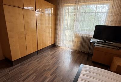 Apartament cu 3 camere decomandat, mobilat în Mănăștur