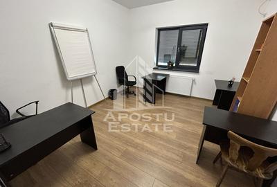 Casa pretabila birouri, 3 camere, Zona Cetatii Balta Verde - 2
